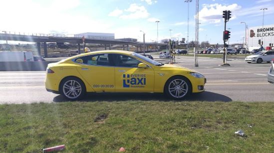 特斯拉公布 Robotaxi 自动驾驶出租车计划